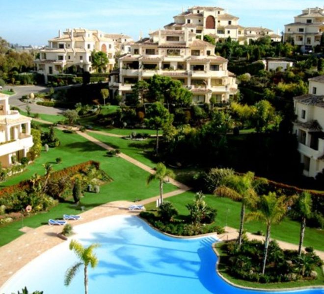 R5330401-Image 1-Penthouse Duplex - 3 Beds - 194 Built