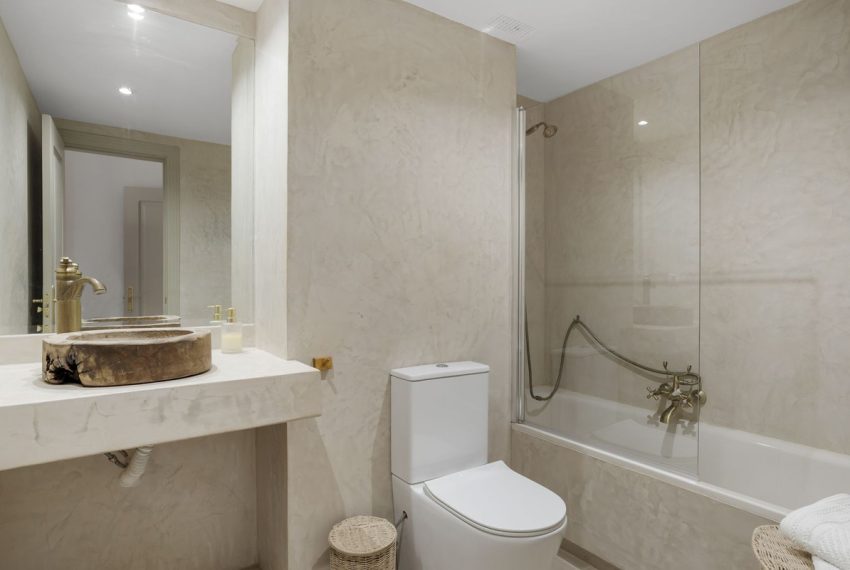 R5330431-Apartment-For-Sale-Nueva-Andalucia-Middle-Floor-Apartment-2-Beds-141-Built-17