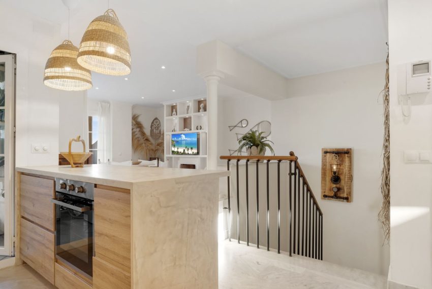 R5330431-Apartment-For-Sale-Nueva-Andalucia-Middle-Floor-Apartment-2-Beds-141-Built-6