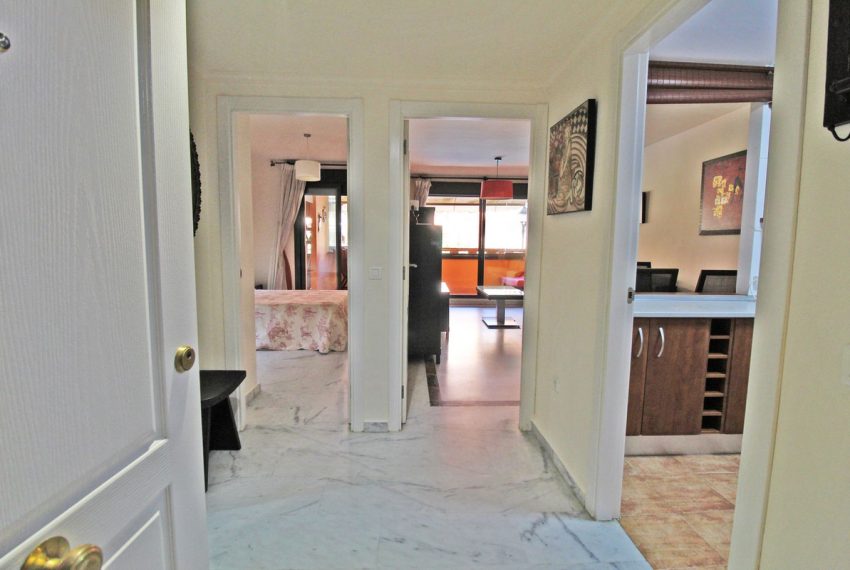 R5332678-Apartment-For-Sale-The-Golden-Mile-Middle-Floor-Apartment-1-Beds-65-Built-16