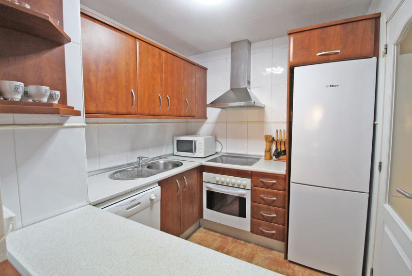 R5332678-Apartment-For-Sale-The-Golden-Mile-Middle-Floor-Apartment-1-Beds-65-Built-5