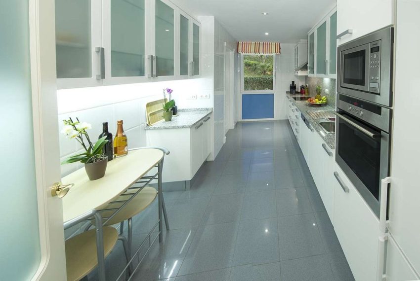 R5333038-Apartment-For-Sale-Nueva-Andalucia-Ground-Floor-Apartment-2-Beds-184-Built-2