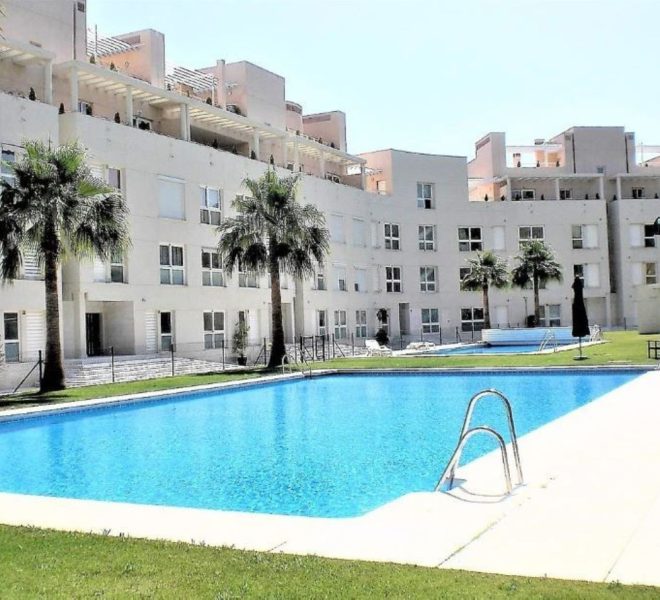 R5333038-Image 1-Ground Floor Apartment - 2 Beds - 184 Built