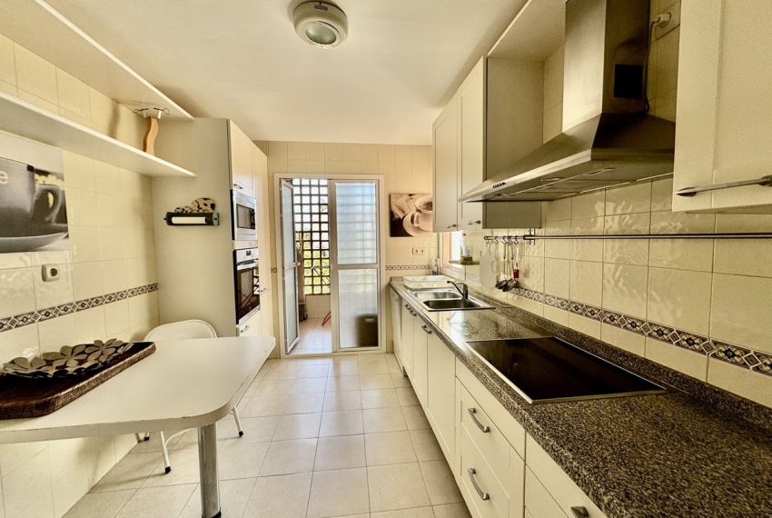 R5333320-Apartment-For-Sale-Guadalmina-Baja-Middle-Floor-Apartment-3-Beds-159-Built-6