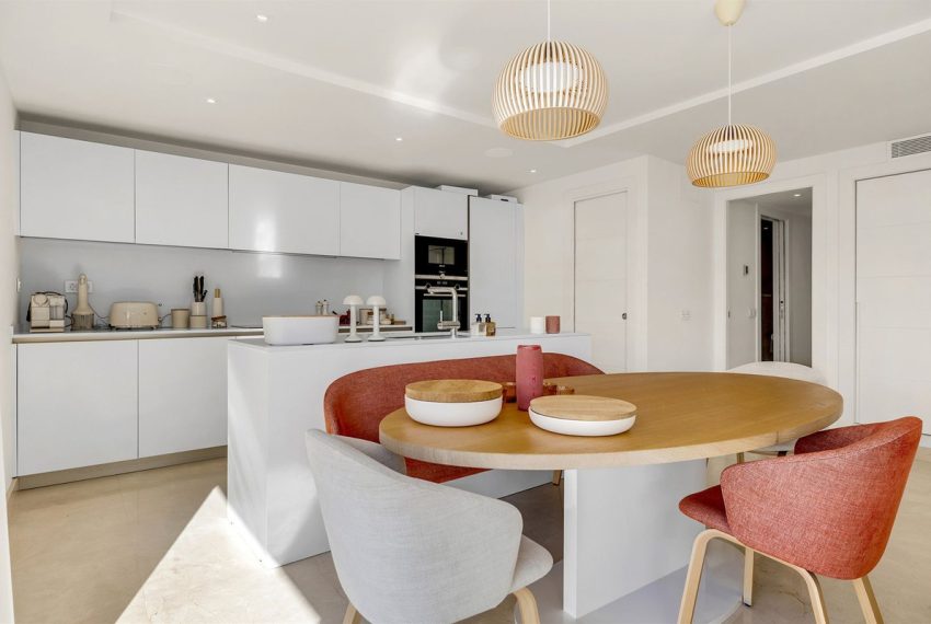 R5333335-Apartment-For-Sale-Nueva-Andalucia-Penthouse-Duplex-3-Beds-188-Built-11