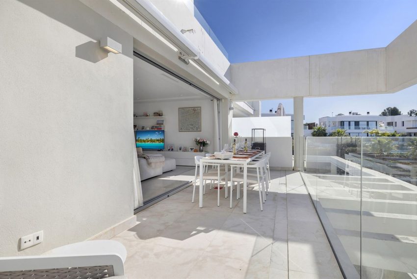 R5333335-Apartment-For-Sale-Nueva-Andalucia-Penthouse-Duplex-3-Beds-188-Built-18