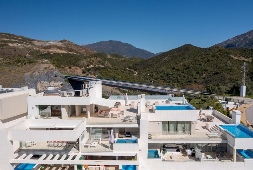 R5333335-Apartment-For-Sale-Nueva-Andalucia-Penthouse-Duplex-3-Beds-188-Built-3