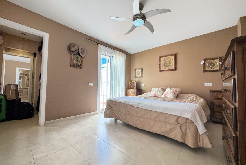 R5335534-Apartment-For-Sale-Nueva-Andalucia-Ground-Floor-Apartment-3-Beds-93-Built-8