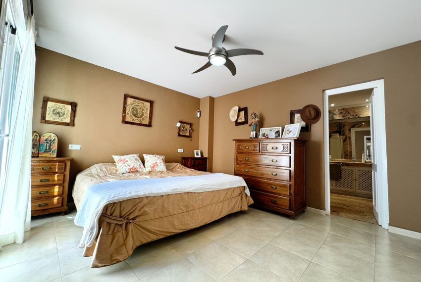 R5335534-Apartment-For-Sale-Nueva-Andalucia-Ground-Floor-Apartment-3-Beds-93-Built-9