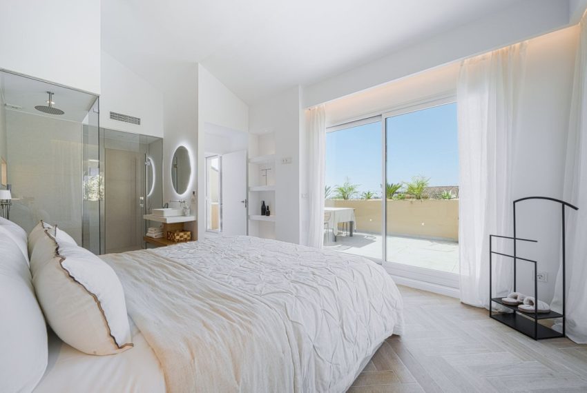 R5335543-Apartment-For-Sale-Bel-Air-Penthouse-3-Beds-154-Built-14