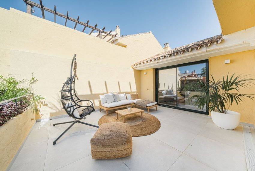 R5335543-Apartment-For-Sale-Bel-Air-Penthouse-3-Beds-154-Built-3