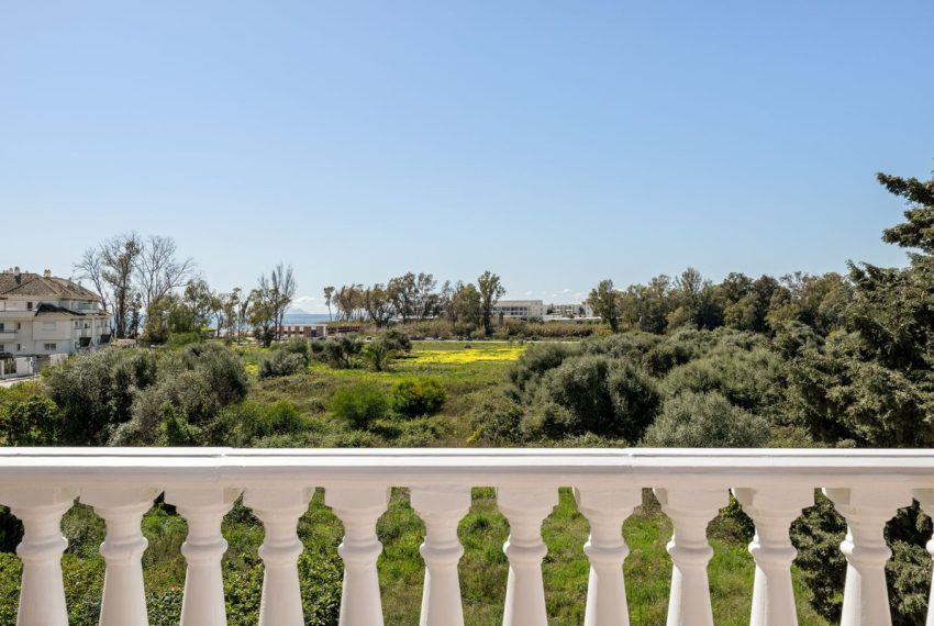 R5335552-Apartment-For-Sale-Estepona-Penthouse-2-Beds-123-Built-1