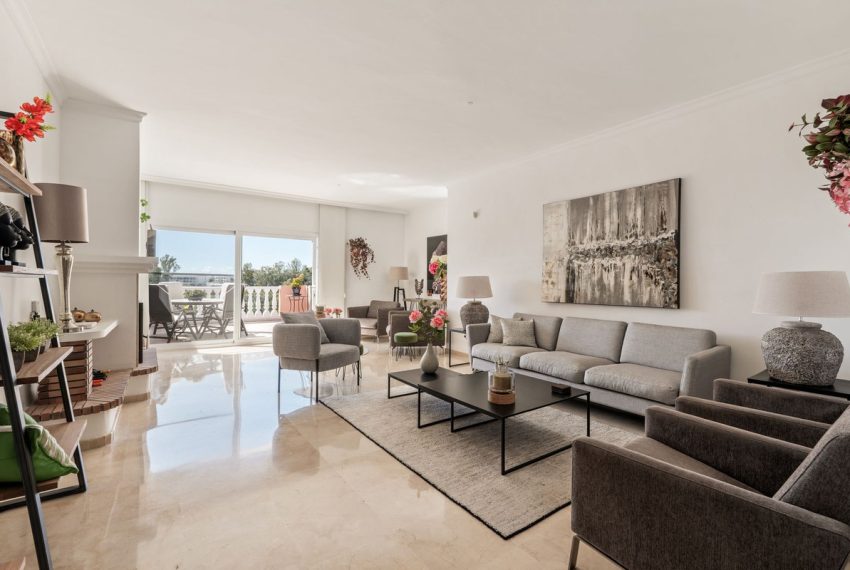 R5335552-Apartment-For-Sale-Estepona-Penthouse-2-Beds-123-Built-5