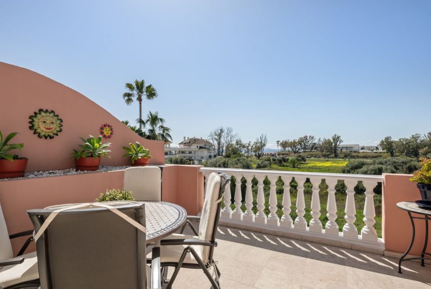 R5335552-Apartment-For-Sale-Estepona-Penthouse-2-Beds-123-Built