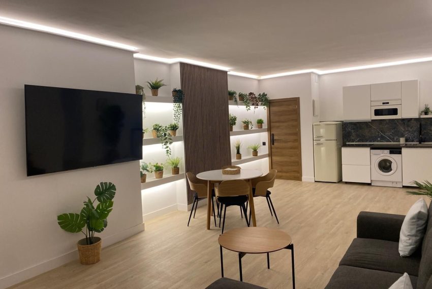 R5335597-Apartment-For-Sale-Puerto-Banus-Middle-Floor-Apartment-4-Beds-180-Built