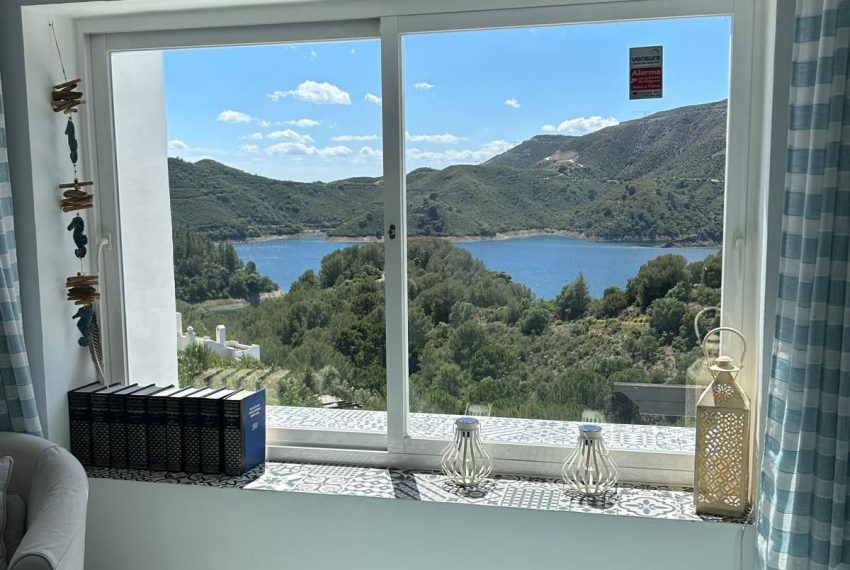 R5335651-House-For-Sale-Istan-Townhouse-3-Beds-200-Built-11
