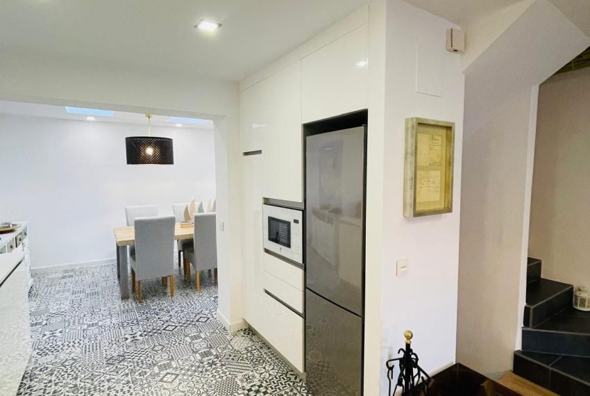 R5335651-House-For-Sale-Istan-Townhouse-3-Beds-200-Built-5