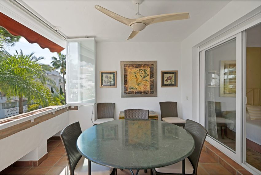 R5336137-Apartment-For-Sale-The-Golden-Mile-Middle-Floor-Apartment-3-Beds-170-Built-14