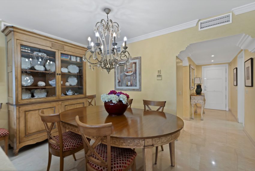 R5336137-Apartment-For-Sale-The-Golden-Mile-Middle-Floor-Apartment-3-Beds-170-Built-19