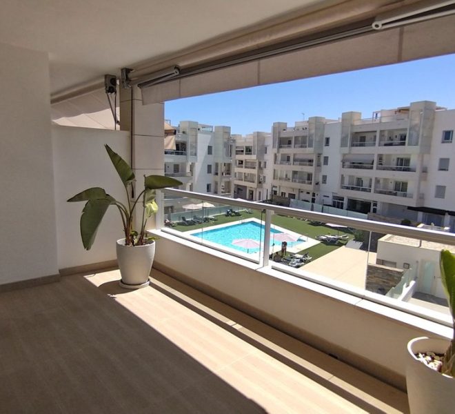 R5336299-Image 1-Middle Floor Apartment - 3 Beds - 124 Built