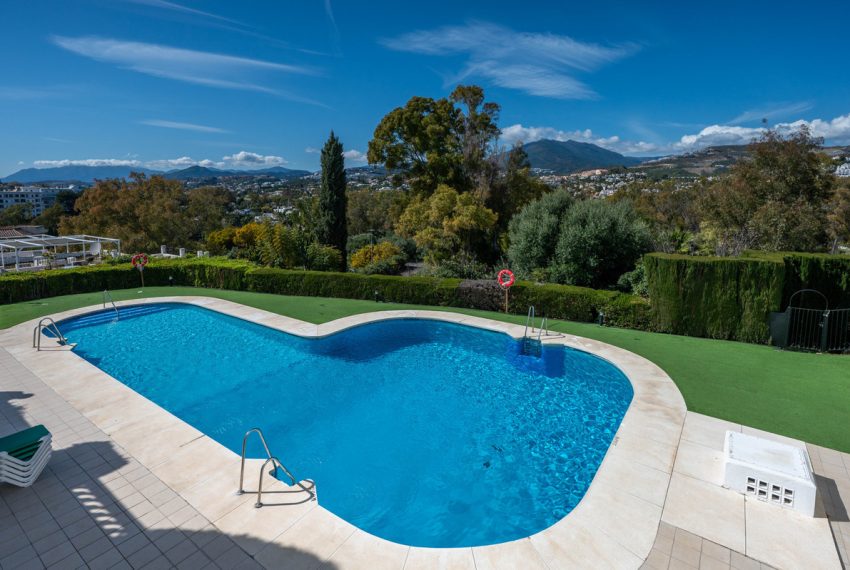 R5336842-House-For-Sale-Nueva-Andalucia-Townhouse-3-Beds-179-Built-2