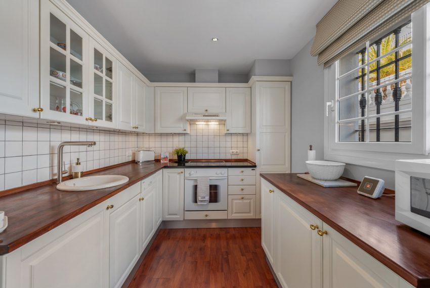 R5336842-House-For-Sale-Nueva-Andalucia-Townhouse-3-Beds-179-Built-5