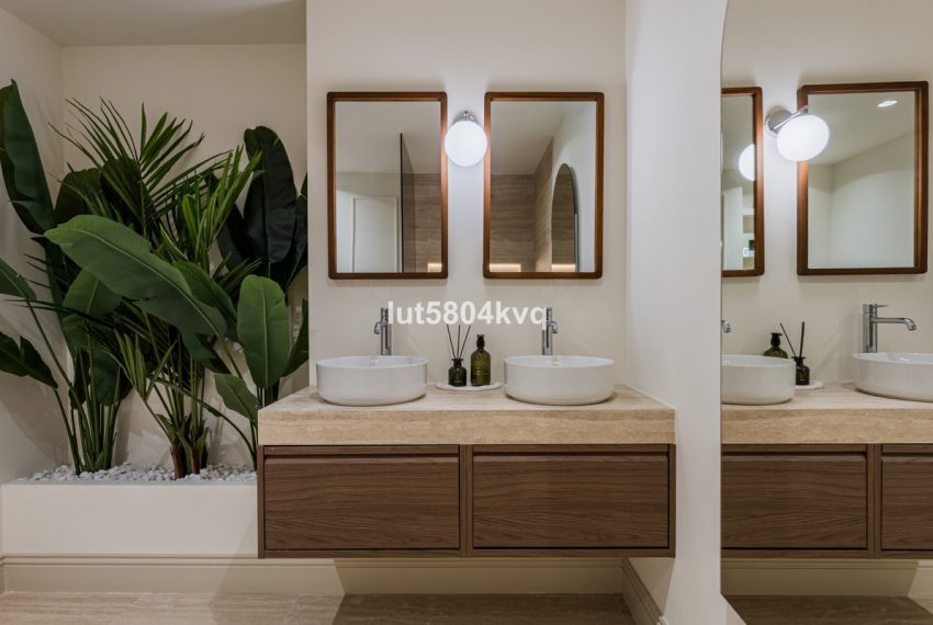 R5336851-Apartment-For-Sale-La-Quinta-Duplex-4-Beds-192-Built-5