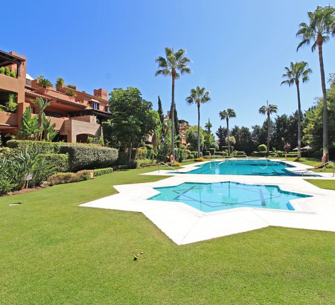 R5337001-Image 1-Ground Floor Apartment - 2 Beds - 142 Built