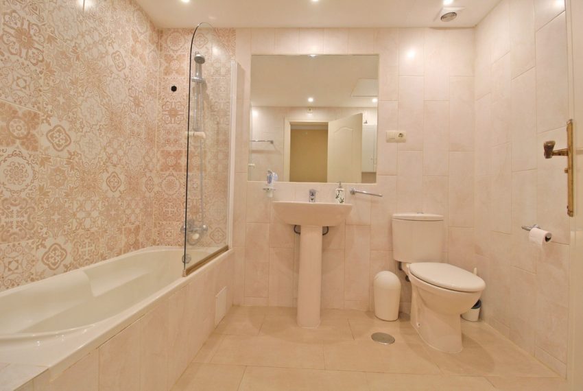 R5337037-Apartment-For-Sale-Puerto-Banus-Ground-Floor-Apartment-2-Beds-150-Built-12