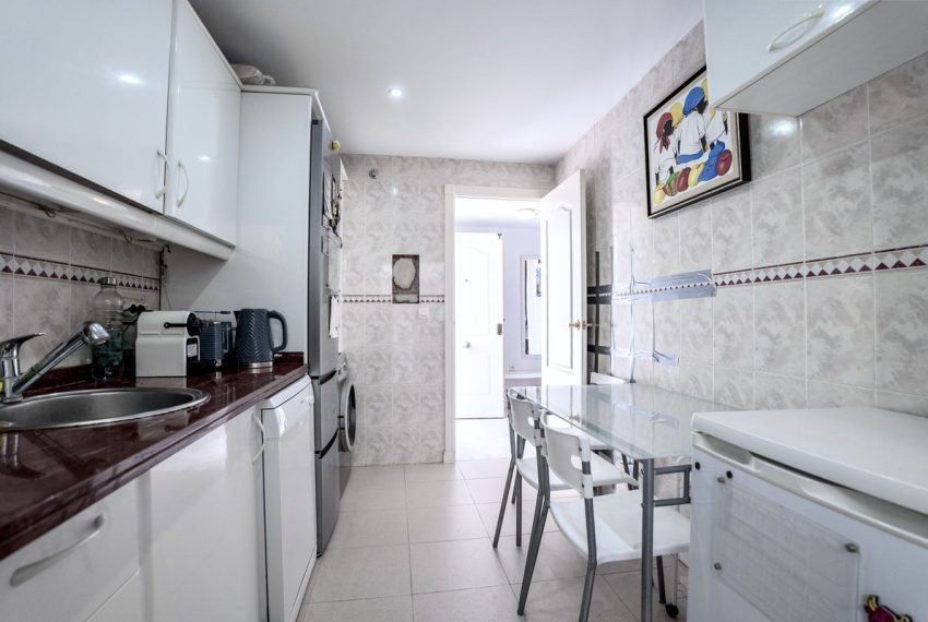 R5337286-Apartment-For-Sale-Nueva-Andalucia-Middle-Floor-Apartment-2-Beds-130-Built-12