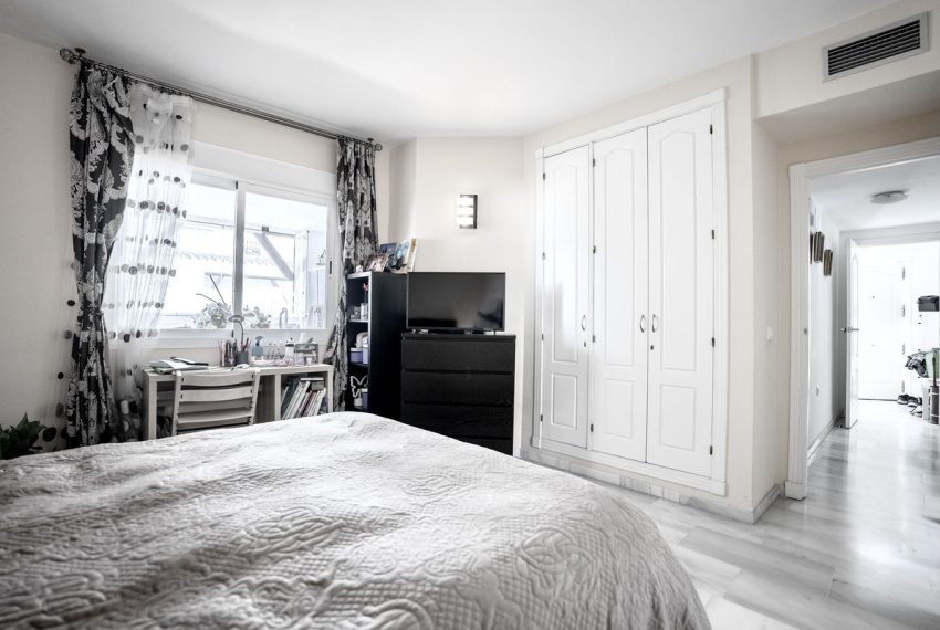 R5337286-Apartment-For-Sale-Nueva-Andalucia-Middle-Floor-Apartment-2-Beds-130-Built-19