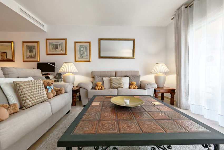 R5337445-Apartment-For-Sale-Marbella-Middle-Floor-Apartment-2-Beds-170-Built-2