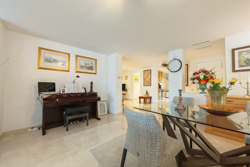 R5337445-Apartment-For-Sale-Marbella-Middle-Floor-Apartment-2-Beds-170-Built-4