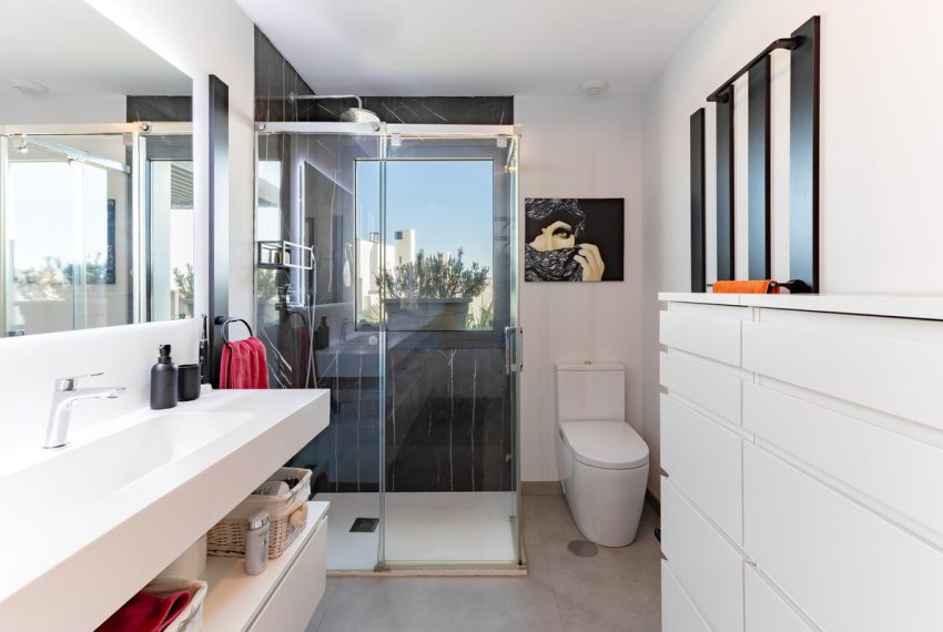 R5337916-Apartment-For-Sale-Estepona-Penthouse-2-Beds-108-Built-16