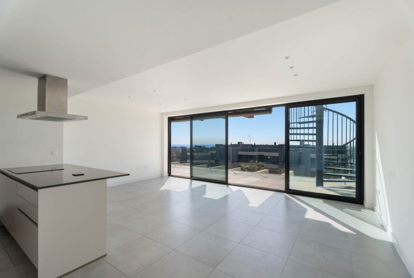 R5338162-Apartment-For-Sale-Estepona-Penthouse-3-Beds-195-Built-1