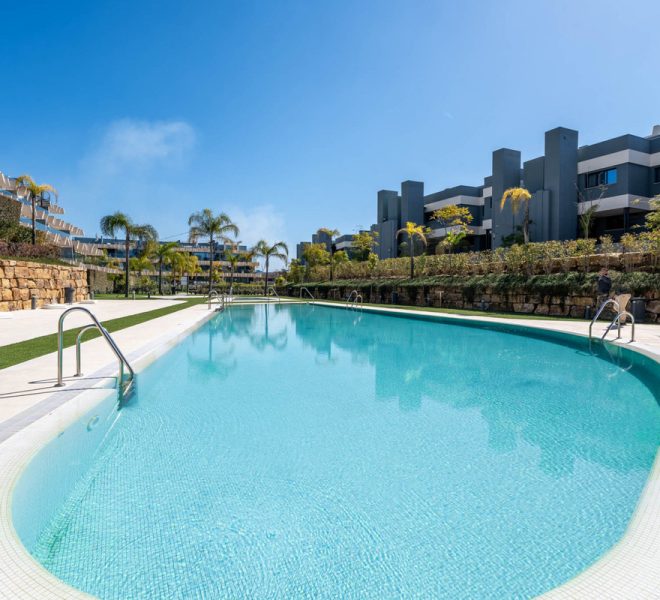 R5338162-Image 1-Penthouse - 3 Beds - 195 Built