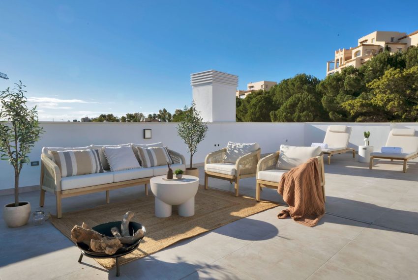 R5338267-Apartment-For-Sale-Estepona-Penthouse-3-Beds-126-Built-1