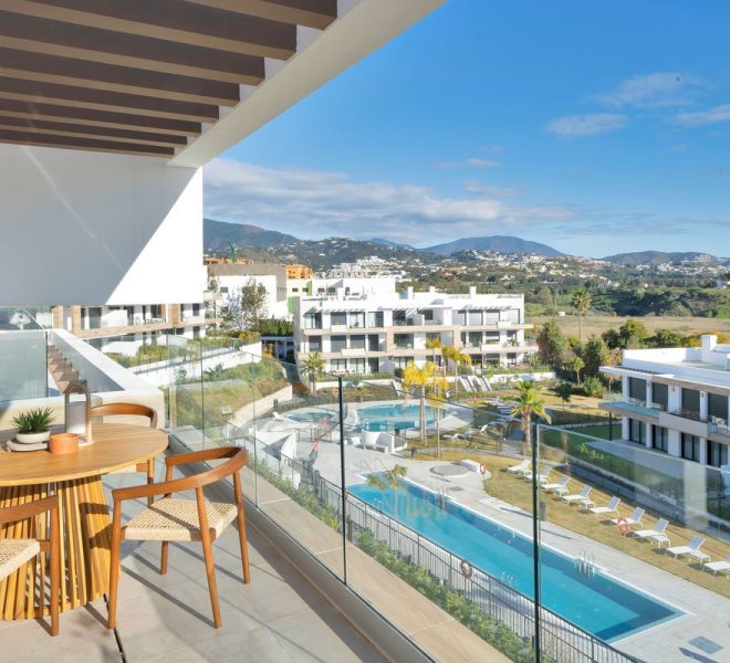 R5338267-Image 1-Penthouse - 3 Beds - 126 Built