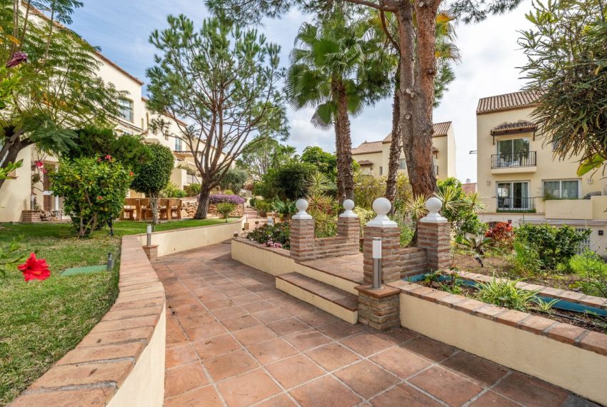 R5340661-Apartment-For-Sale-Aloha-Ground-Floor-Apartment-2-Beds-92-Built-18