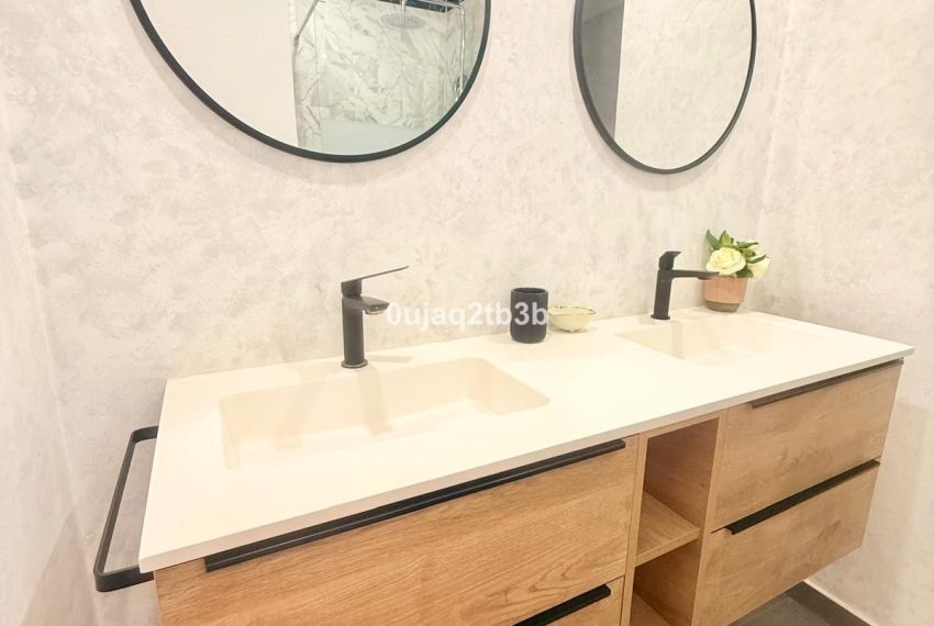 R5340757-Apartment-For-Sale-Nagueles-Ground-Floor-Apartment-2-Beds-137-Built-13