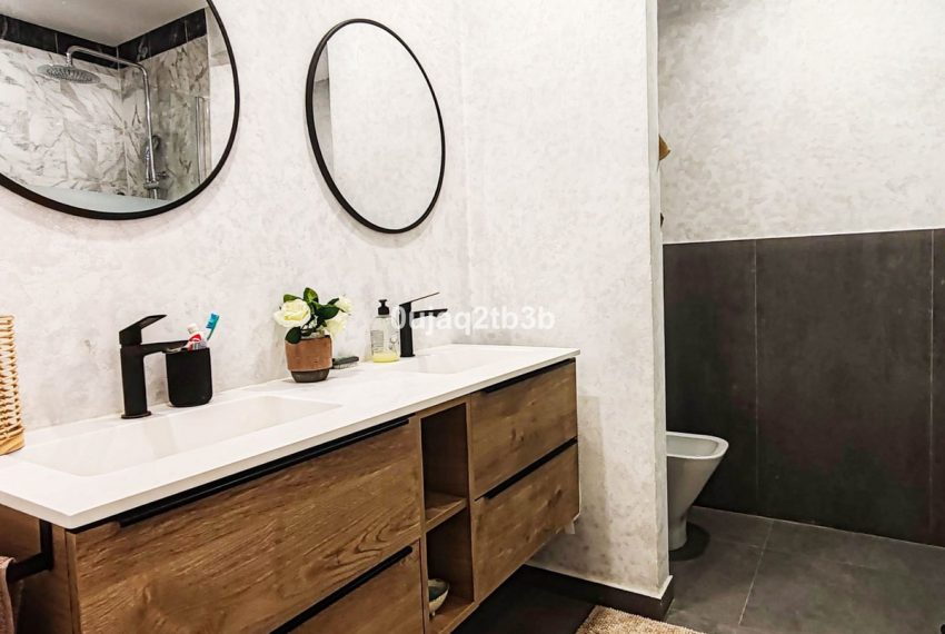 R5340757-Apartment-For-Sale-Nagueles-Ground-Floor-Apartment-2-Beds-137-Built-16