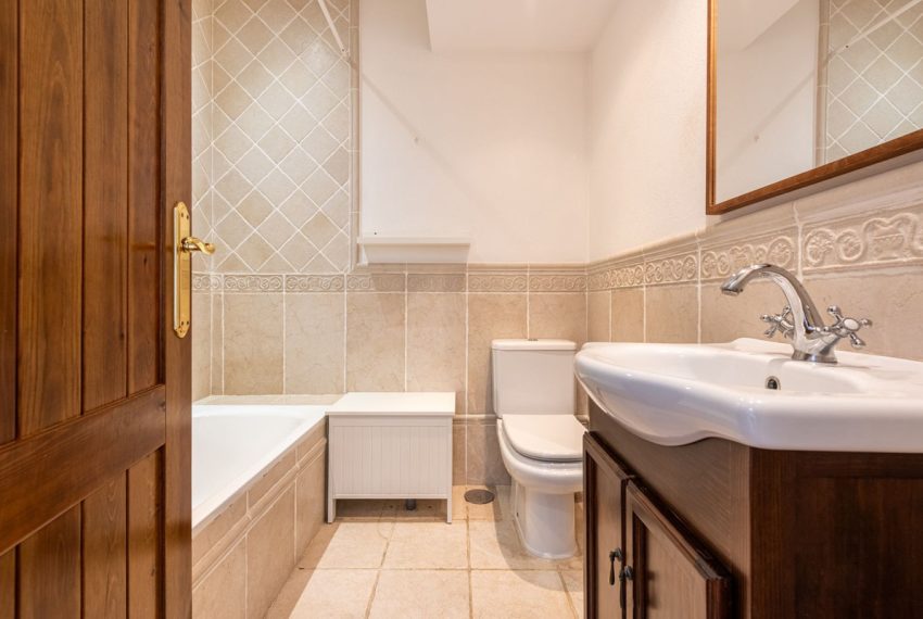 R5340766-Apartment-For-Sale-Benahavis-Top-Floor-Apartment-2-Beds-54-Built-3