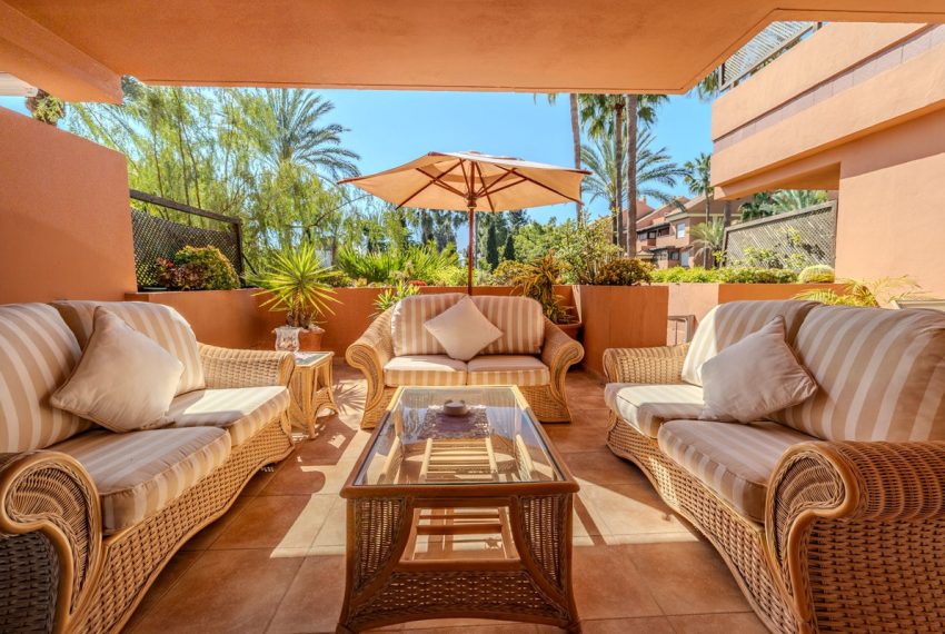 R5342023-Apartment-For-Sale-Puerto-Banus-Ground-Floor-Apartment-2-Beds-172-Built-1