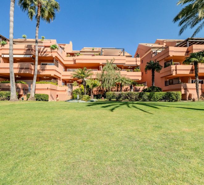 R5342023-Image 1-Ground Floor Apartment - 2 Beds - 172 Built