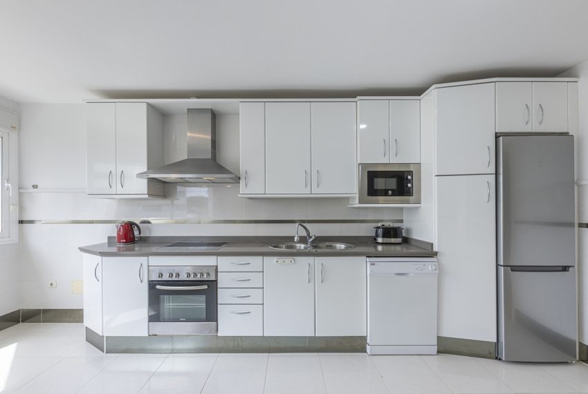 R5342575-Apartment-For-Sale-The-Golden-Mile-Middle-Floor-Apartment-2-Beds-151-Built-12