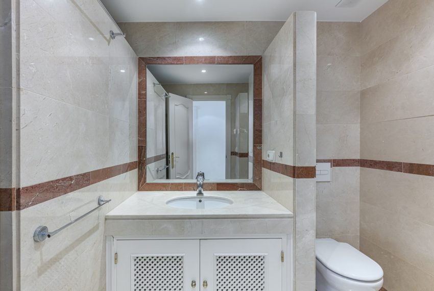 R5342575-Apartment-For-Sale-The-Golden-Mile-Middle-Floor-Apartment-2-Beds-151-Built-18