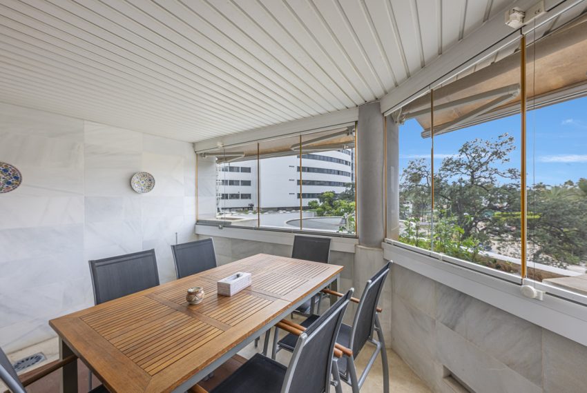 R5342575-Apartment-For-Sale-The-Golden-Mile-Middle-Floor-Apartment-2-Beds-151-Built-6