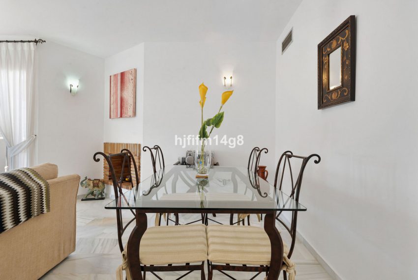 R5343694-Apartment-For-Sale-Nueva-Andalucia-Penthouse-1-Beds-103-Built-6