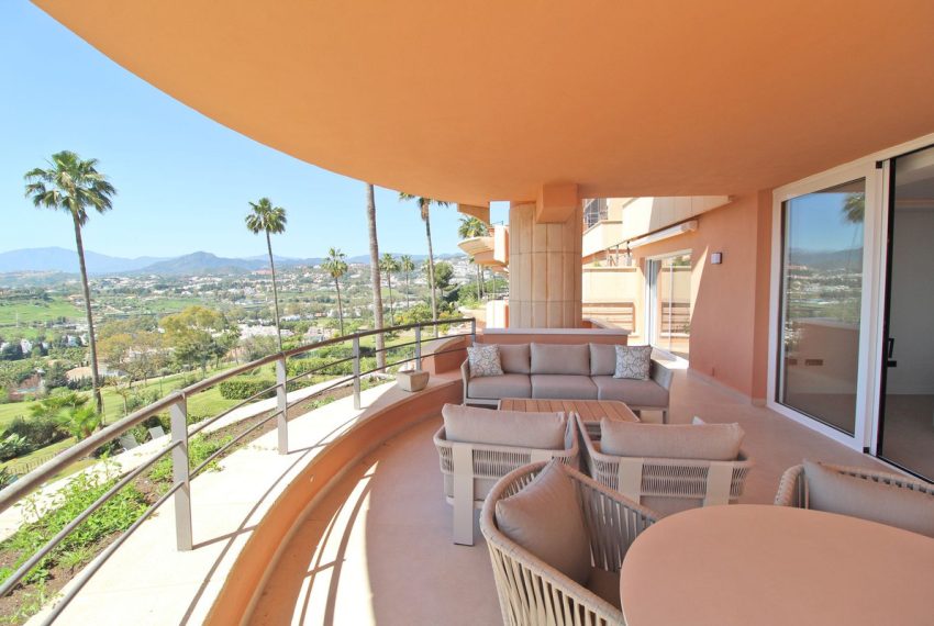 R5344027-Apartment-For-Sale-Nueva-Andalucia-Middle-Floor-Apartment-3-Beds-205-Built-16