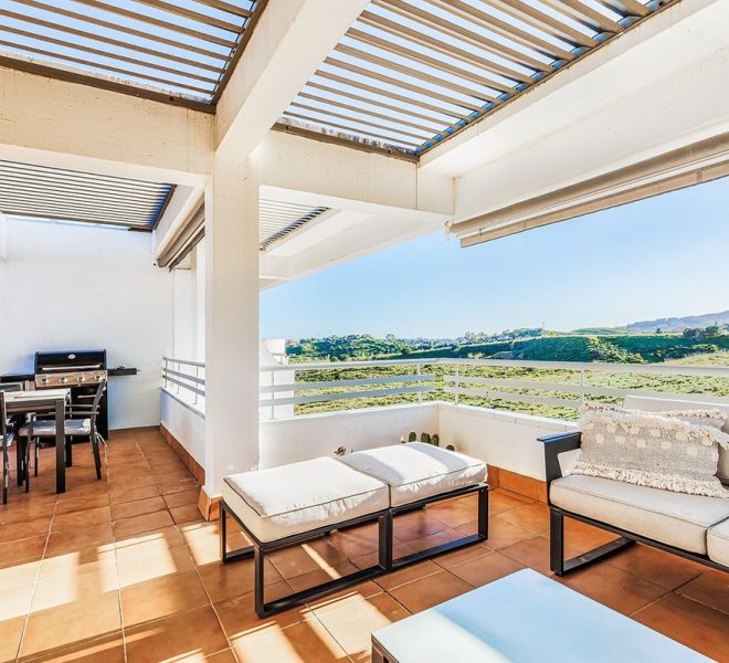 R5345359-Image 1-Penthouse - 3 Beds - 169 Built